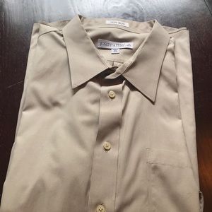 Joseph & Feiss tan long sleeved dress shirt